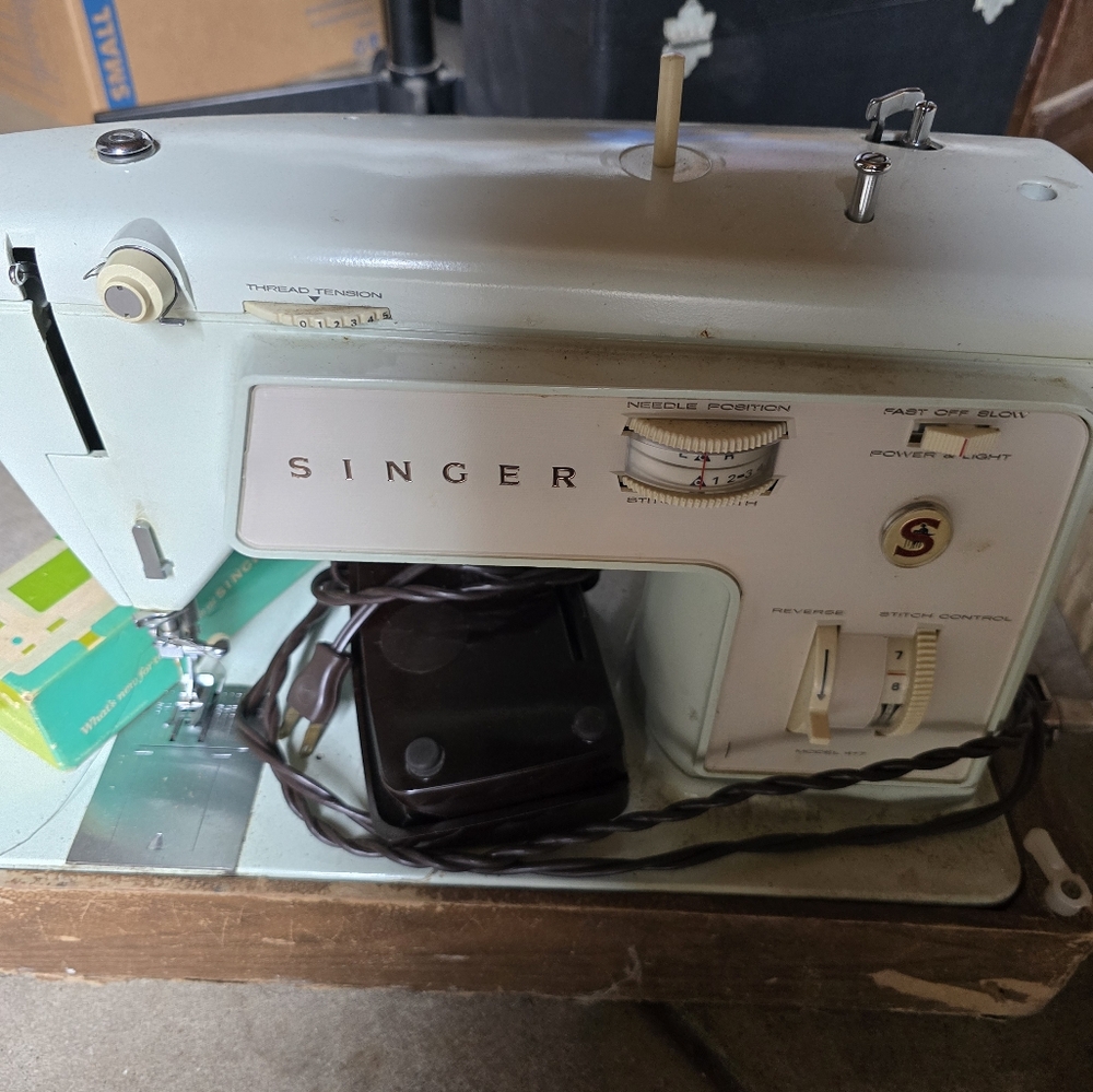 Singer Model 417 (1970s) - Picture 3 of 6